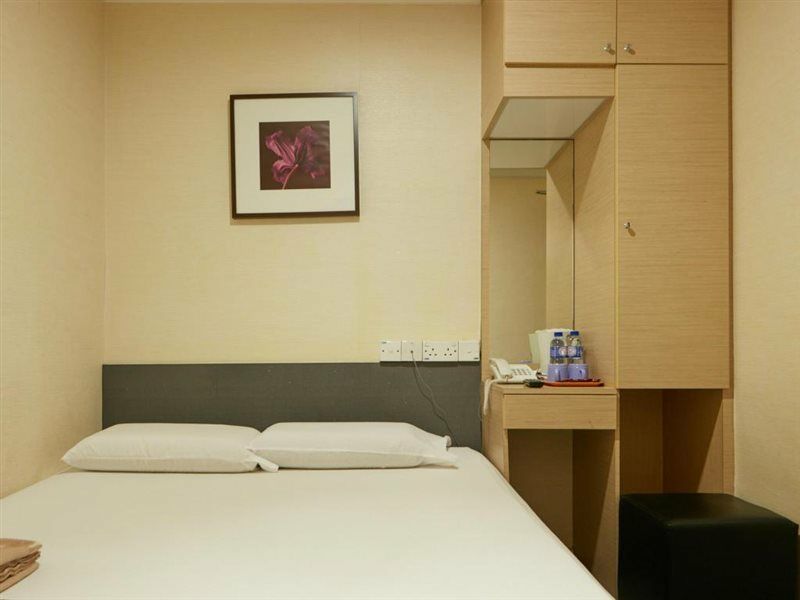 Amrise Hotel Singapore Buitenkant foto